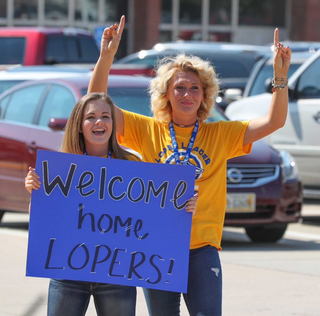 Loper Leaders welcome new students to UNK