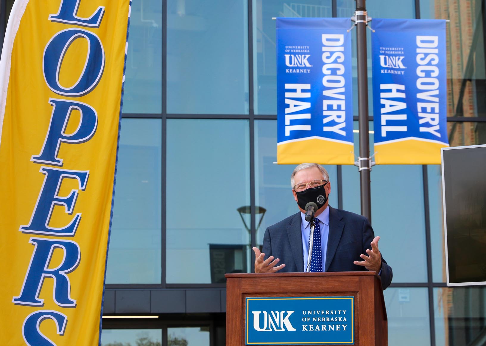 Chancellor Doug Kristensen speaks during Monday’s ribbon-cutting ceremony celebrating the grand opening of Discovery Hall, a 90,000-square-foot STEM facility located on UNK’s west campus. (Photos by Todd Gottula, UNK Communications)