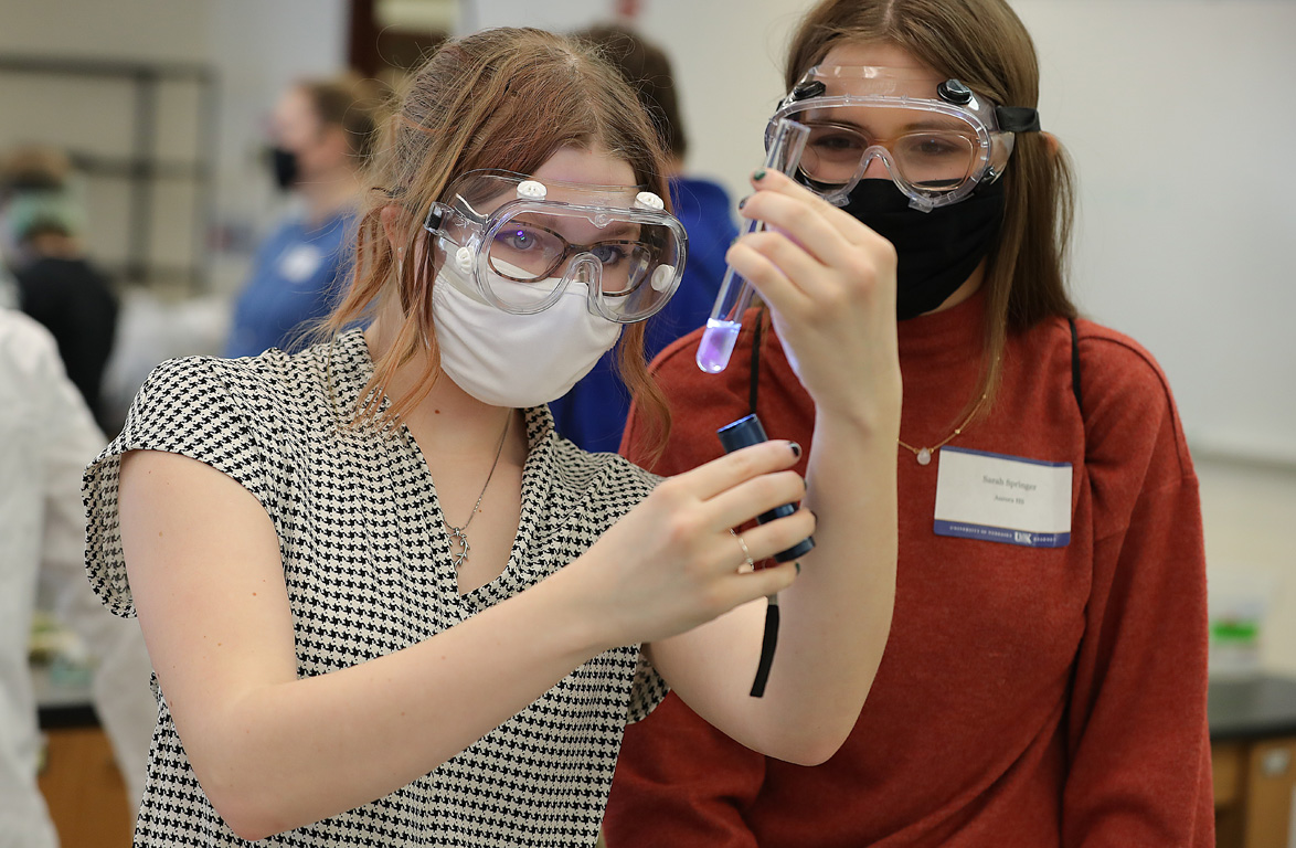 Aurora High School students Kimberly Friesen, left, and Sarah Springer conduct a chemistry experiment during UNK Science Day. More than 100 students from a dozen high schools attended Friday’s event on the UNK campus. (Photos by Erika Pritchard, UNK Communications)