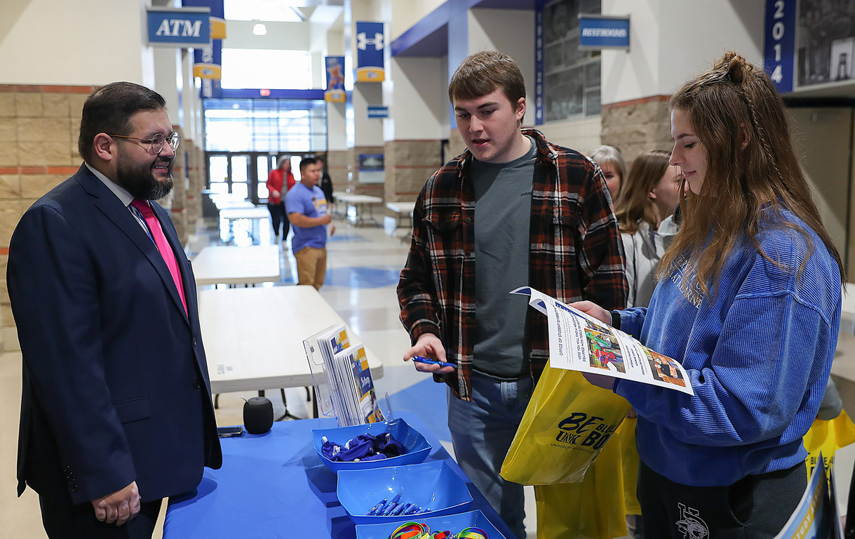 From left, Luis Olivas, assistant director of UNK’s Office of Student Diversity and Inclusion, meets with Clarkson Public Schools senior Mitch Beeson and Howells-Dodge senior Kennady Schmidt during Admitted Student Day. Tuesday’s event brought approximately 150 high school seniors to the UNK campus. (Photos by Erika Pritchard, UNK Communications)