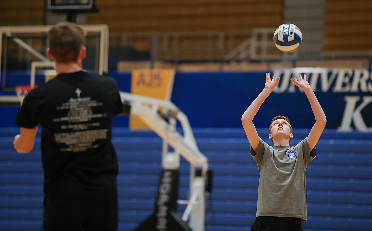 The UNK Volleyball Club gives more students a chance to compete at the collegiate level. (Photos by Erika Pritchard, UNK Communications)