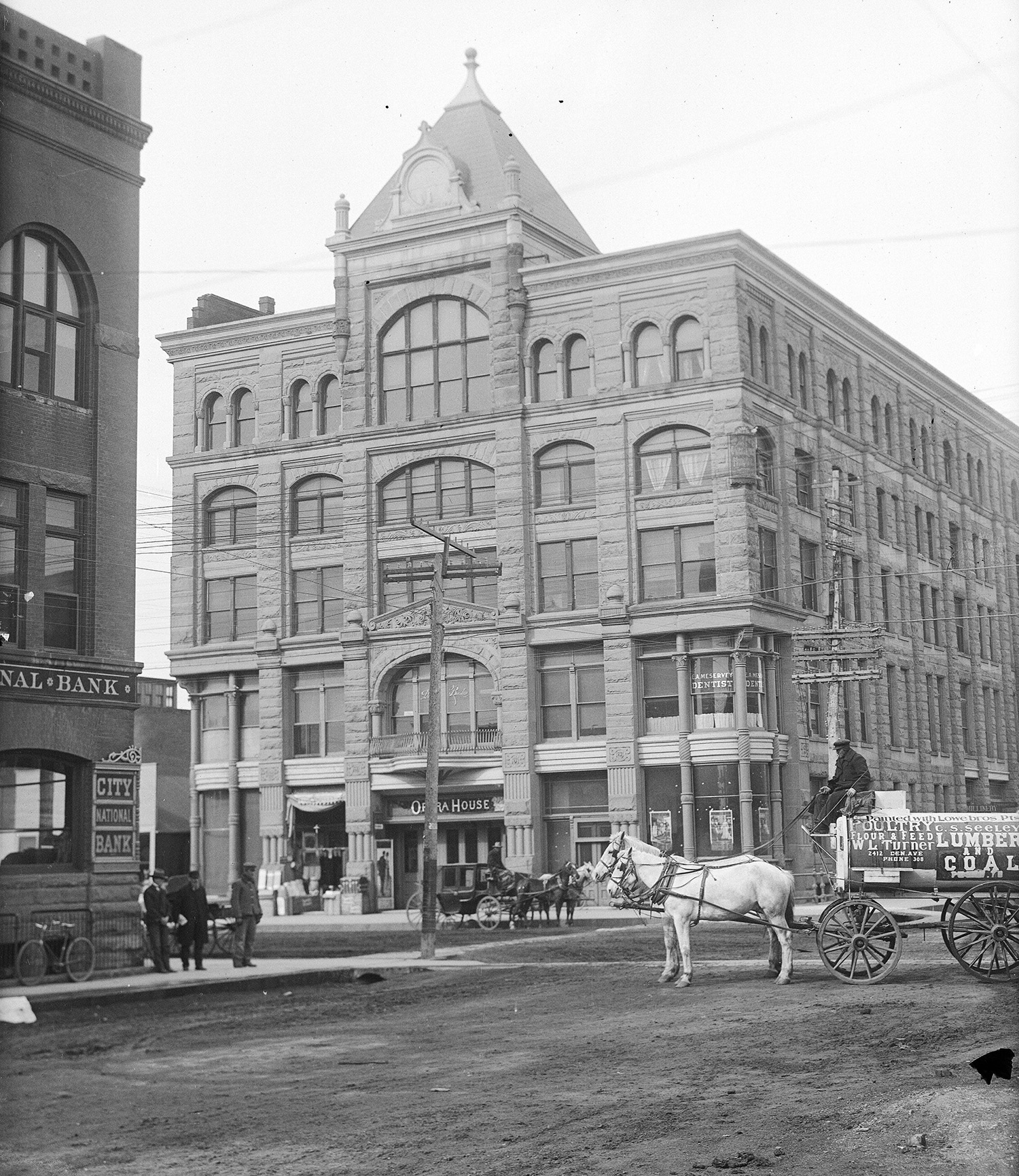 The Kearney Opera House, pictured in 1910. (Library of Congress)
