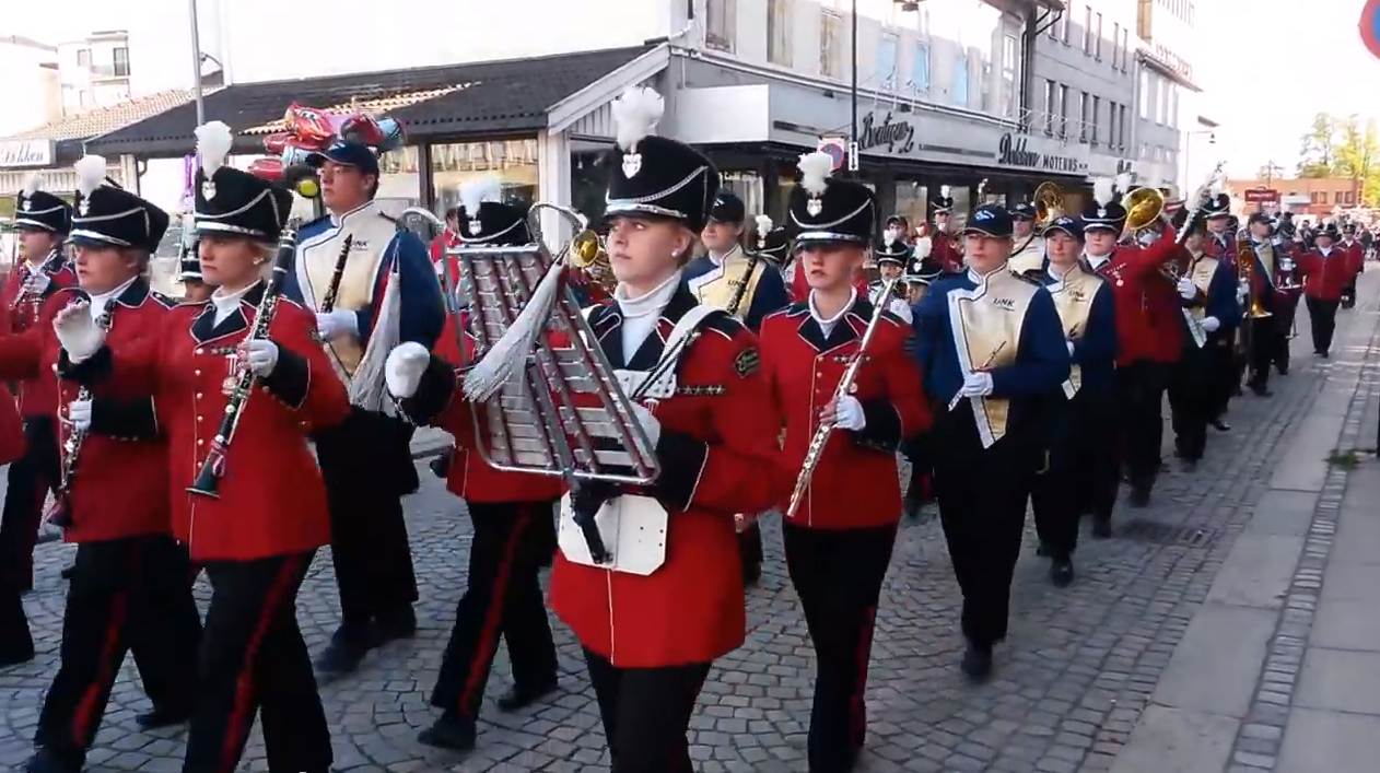 VIDEO: Pride of the Plains Marching Band in Norway – UNK News