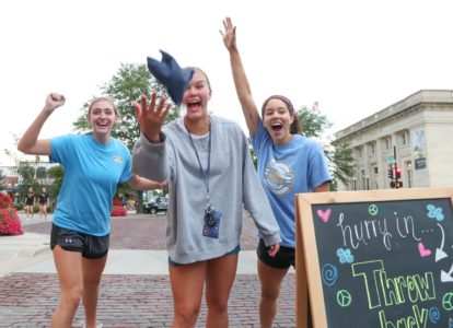 UNK students experienced downtown Kearney during Thursday evening’s Destination Downtown event. The annual back-to-school celebration features food, games, product giveaways and prizes, discounts at downtown businesses and a concert from Lemon Fresh Day. (Photo by Corbey R. Dorsey, UNK Communications)