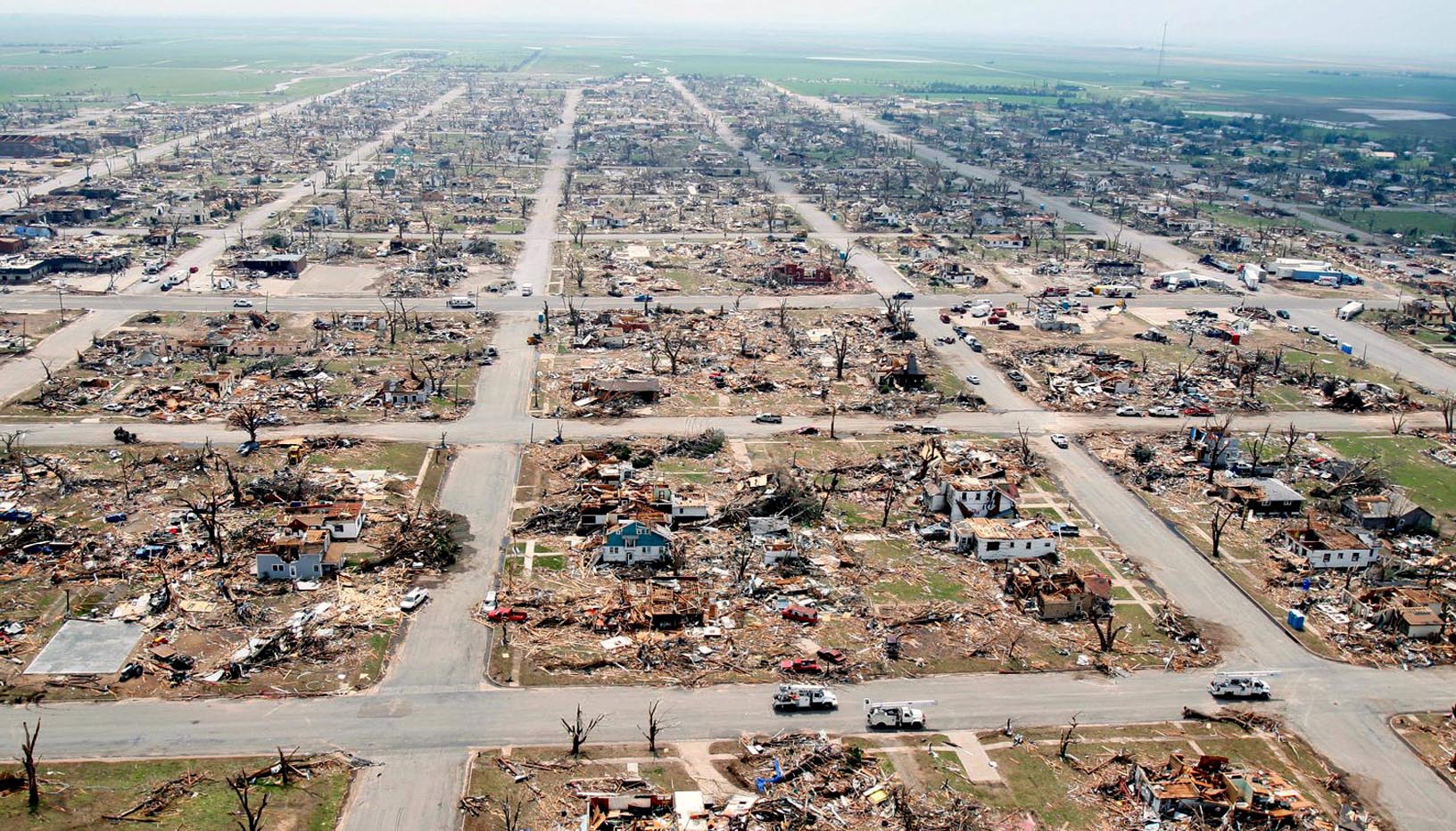 Former mayor of tornado-ravaged Greensburg, Kansas, speaking at climate ...