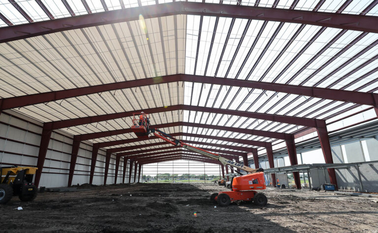 Indoor tennis complex a game changer for Lopers local players UNK News