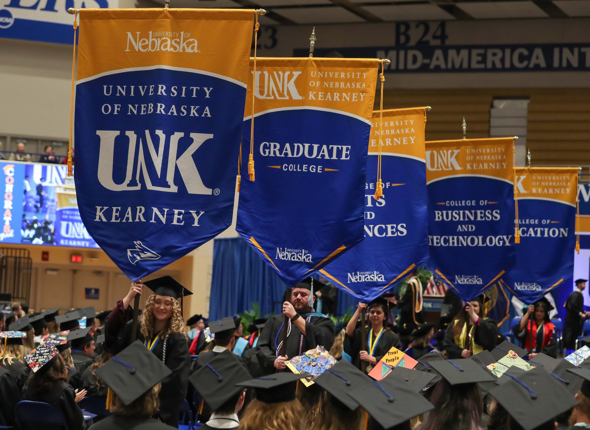 Scenes from UNK’s 2023 winter commencement UNK News