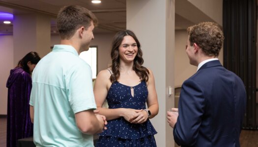 UNK students attend the Applauding Excellence awards ceremony.