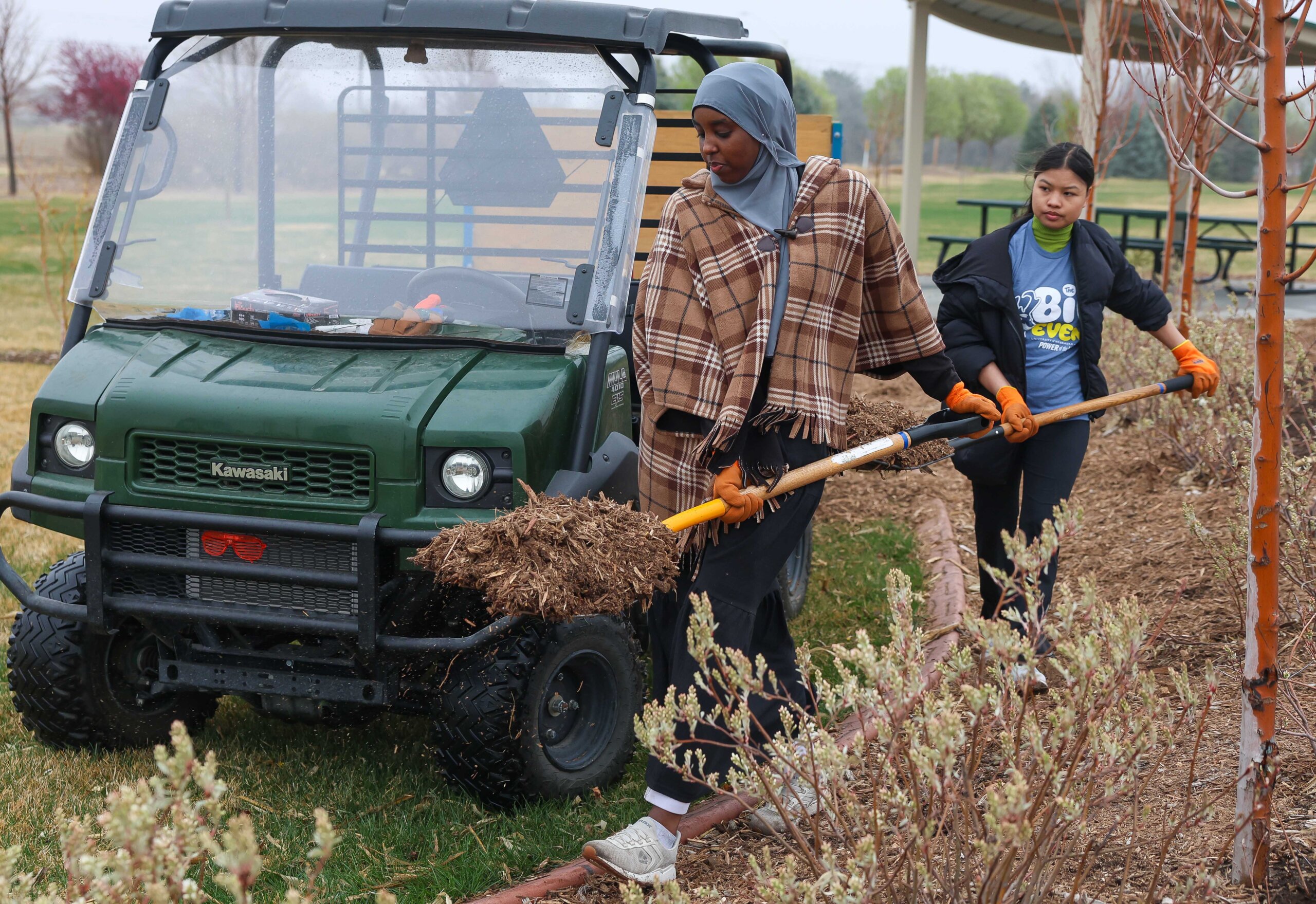 Members of the International Student Association volunteer at Yanney Park during The Big Event.