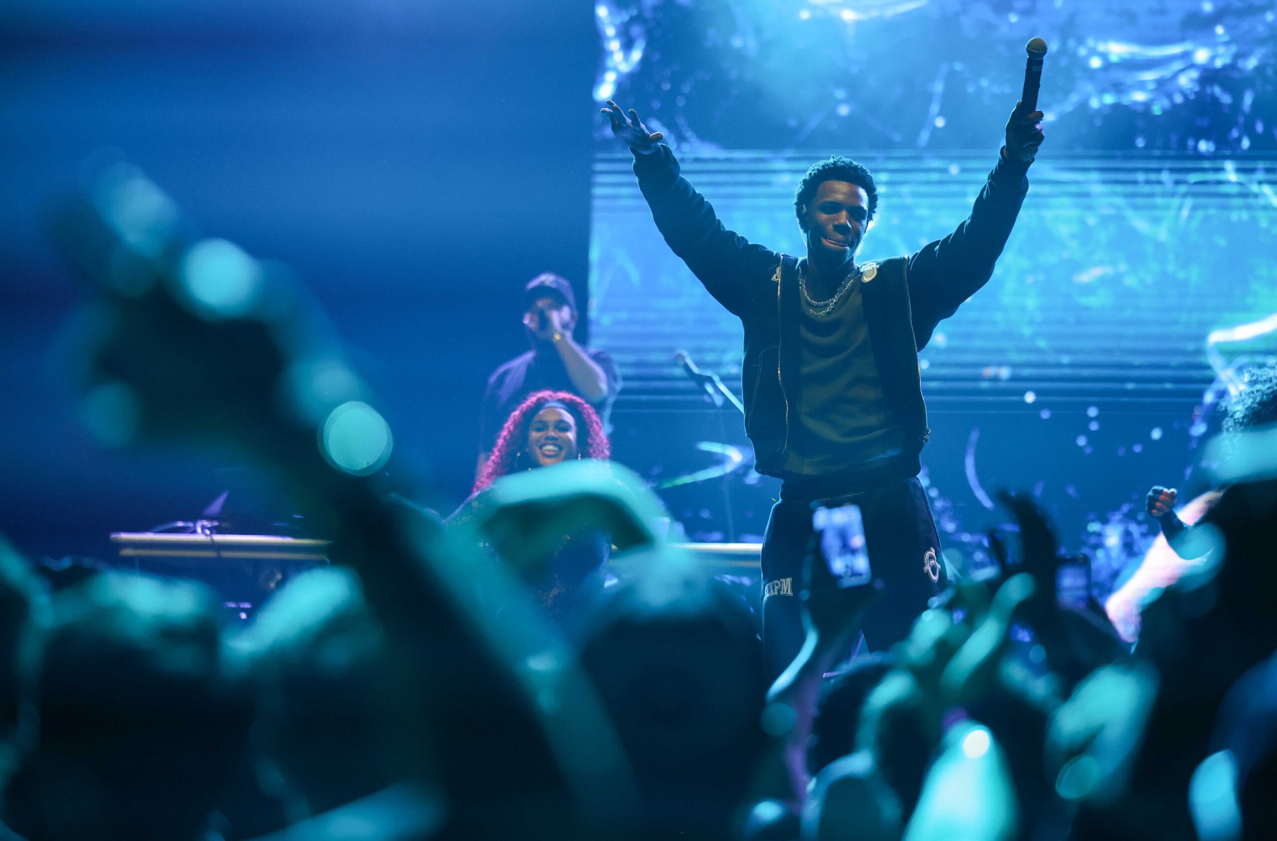A Boogie Wit da Hoodie performs during the UNK spring concert.