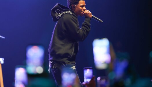 A Boogie Wit da Hoodie performs during the UNK spring concert.