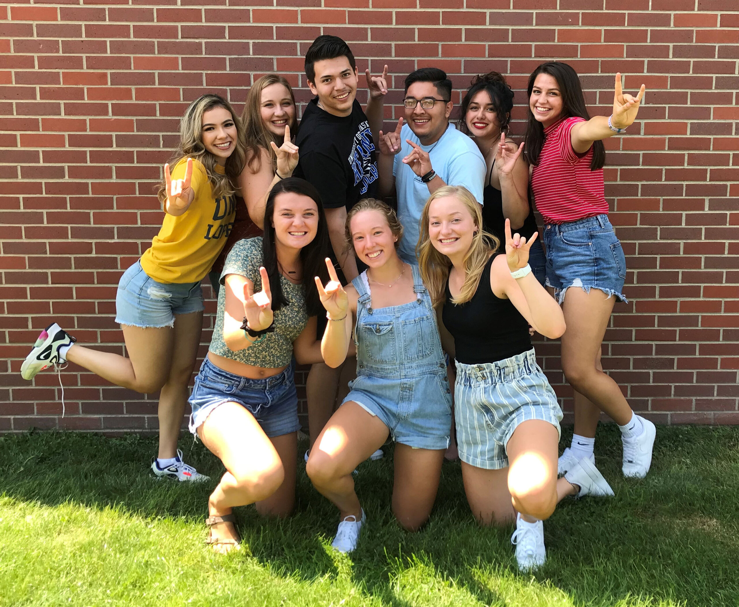 Erick Leiva Lopez is pictured with other Thompson Scholars Learning Community peer mentors during welcome week.