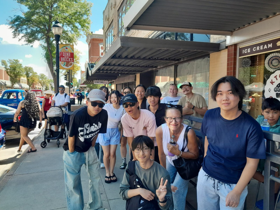 Lisa Terry is pictured with English Language Institute students in downtown Kearney.