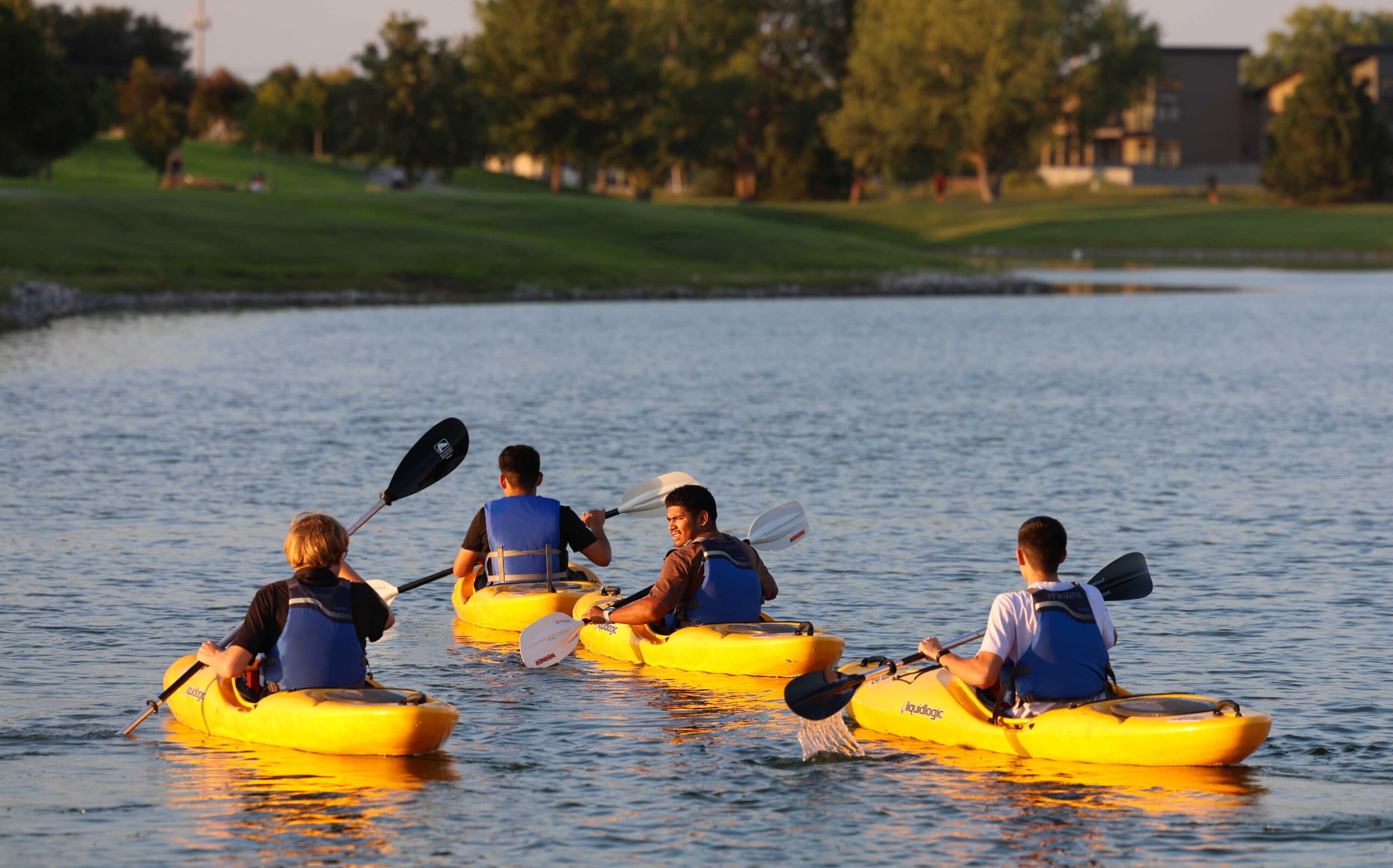 UNK students kayak at Yanney Park.