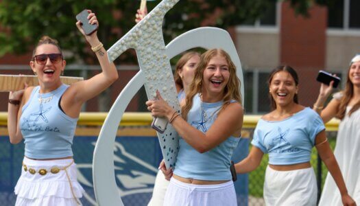 Gamma Phi Betas walk into Bid Day.