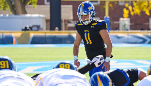 Trey Prichard kicks for UNK.
