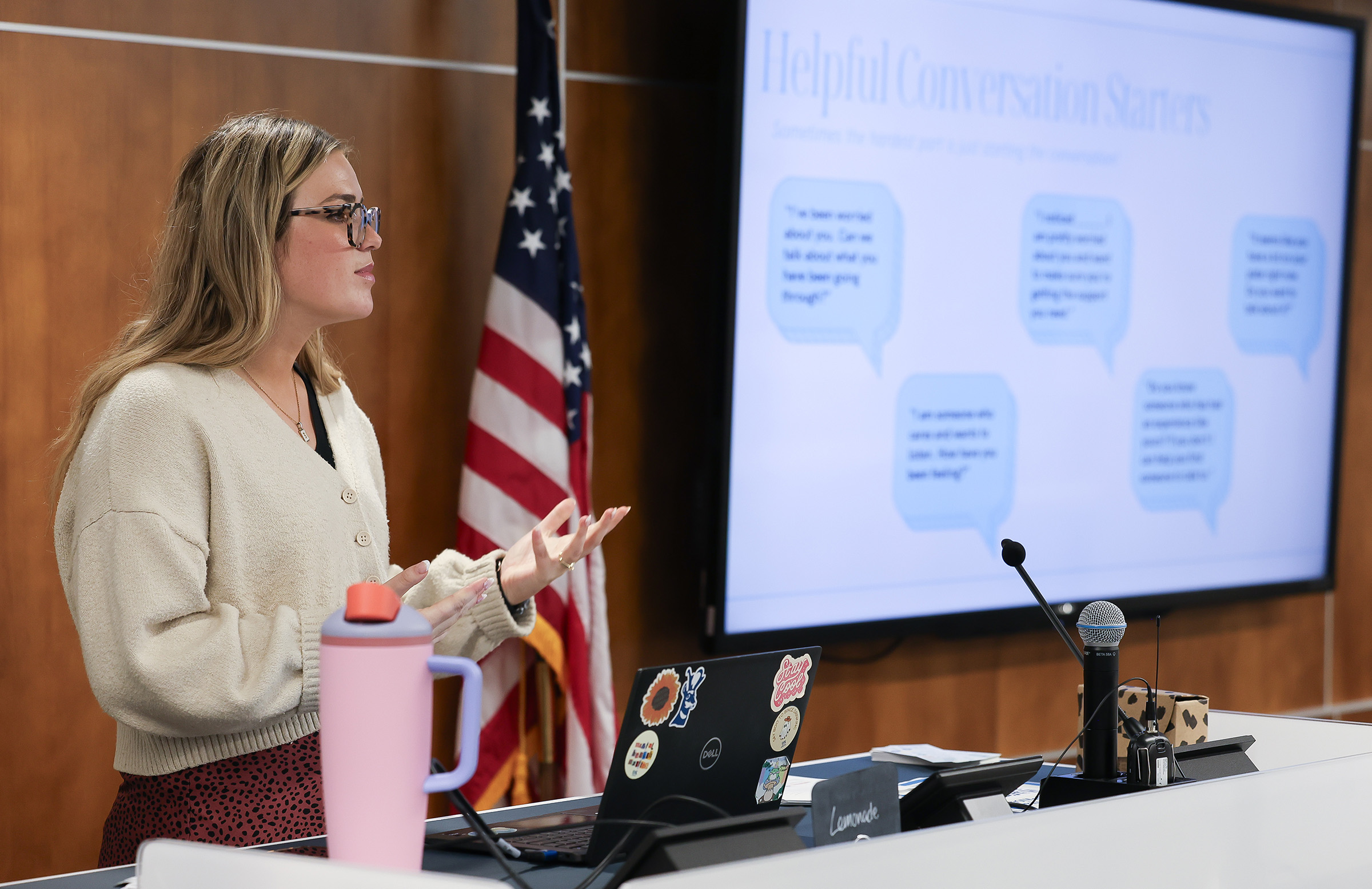 Sally Wiarda leads a THRIVE suicide prevention training session for UNK students.